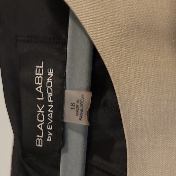 Evan-Picone Black Label Tan & Black Dress - Matching Jacket in Separate Listing - Picture 5 of 5